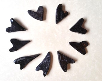 Whitby jet heart-shaped pendant