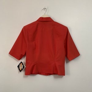 Vintage deadstock 80s does 40s bright coral red short sleeved blazer floral patterned bow pockets embroidered smart formal jacket size 10 12 image 8