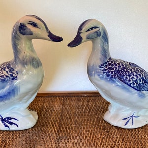 Vintage Pair of Porcelain Blue and White Handpainted Ducks Geese, Classic Traditional Style Figurines, Chinoiserie, Farmhouse, Cottage
