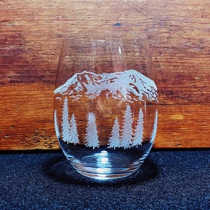 Mount St. Helens - Washington - Cascades - Engraved Crystal Stemless Wine Glass - 1 Single Wine Glass