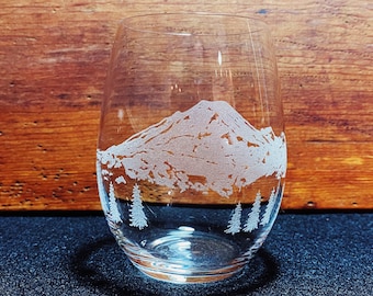 Copa de vino sin tallo de cristal grabado con el Monte Baker, Washington y la cordillera de las Cascadas (1 unidad).