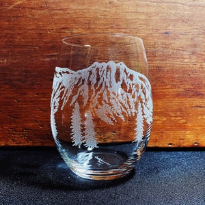 Mt. Si - Washington - Cascades - Engraved Crystal Stemless Wine Glass - 1 Single Wine Glass