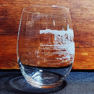 Lake Tahoe - California - Sierra Nevadas - Engraved Crystal Stemless Wine glass - 1 Single Wine Glass bild 2