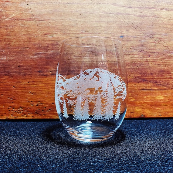 Mt. Shasta California Cascades Engraved Crystal Stemless Wine Glass 1  Single Wine Glass 