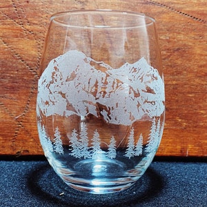 Denali Engraved Crystal Stemless Wine Glass - Alaska - Alaska Range - 1 Single Wine Glass