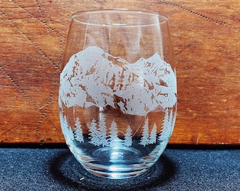 Denali Engraved Crystal Stemless Wine Glass - Alaska - Alaska Range - 1 Single Wine Glass