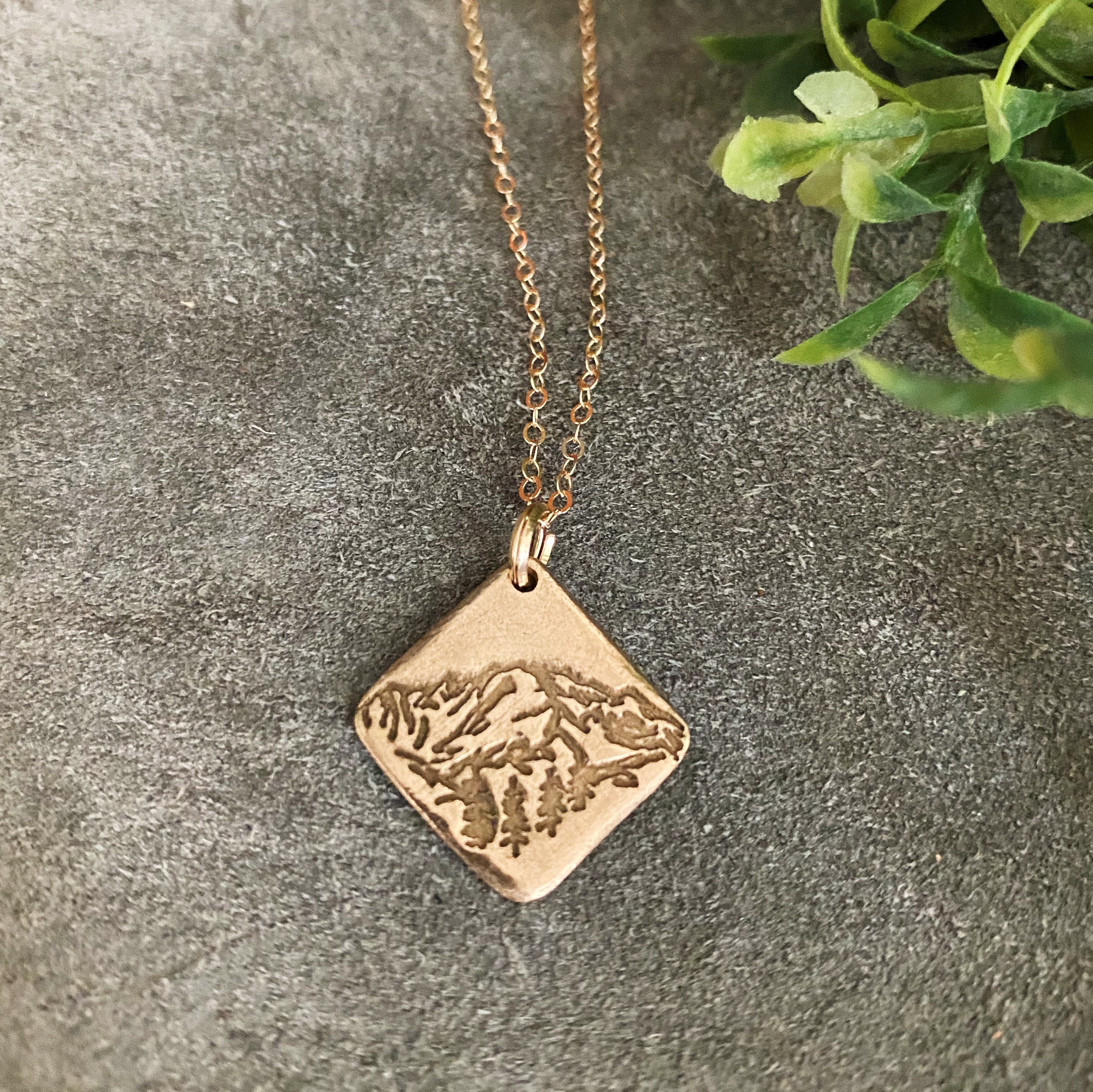 Bronze pendant deals
