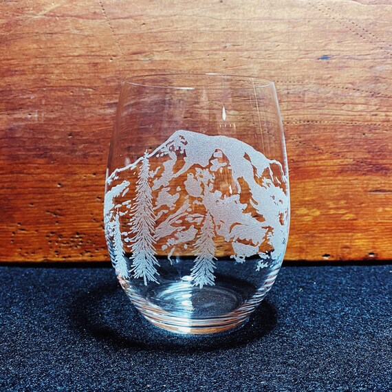 Mt. Rainier Washington Cascades Engraved Crystal Stemless Wine Glass 1 Single  Wine Glass 