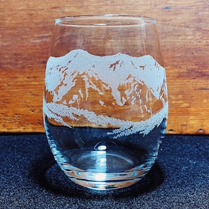 Mt. Nebo - Utah - Wasatch Range - Engraved Crystal Stemless Wine Glass - 1 Single Wine Glass