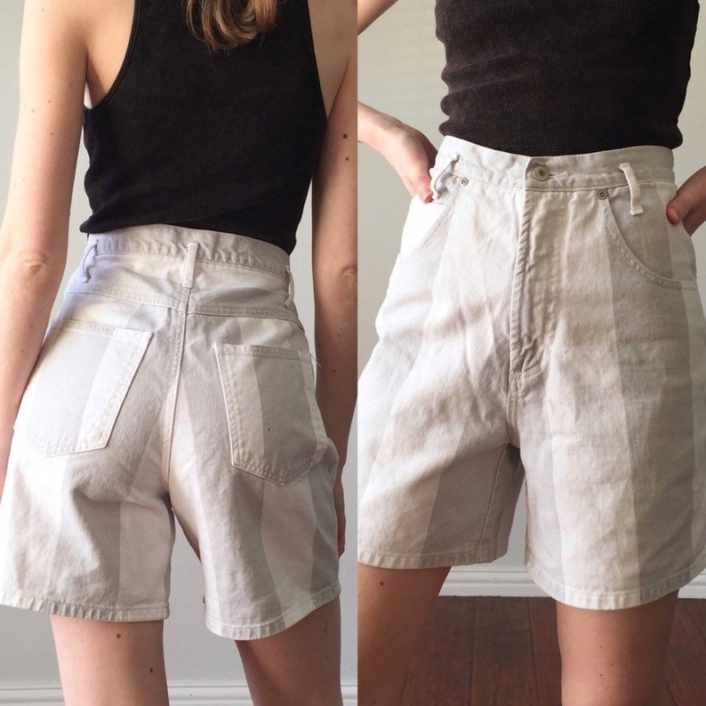 Vintage 1990s High Waisted Shorts Grey Vertical Striped Jean High Rise 90s Shorts Denim Shorts Size M Medium 27 inch Waist