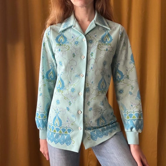 1970s Geometric Patterned Button Front Tunic Top,… - image 2