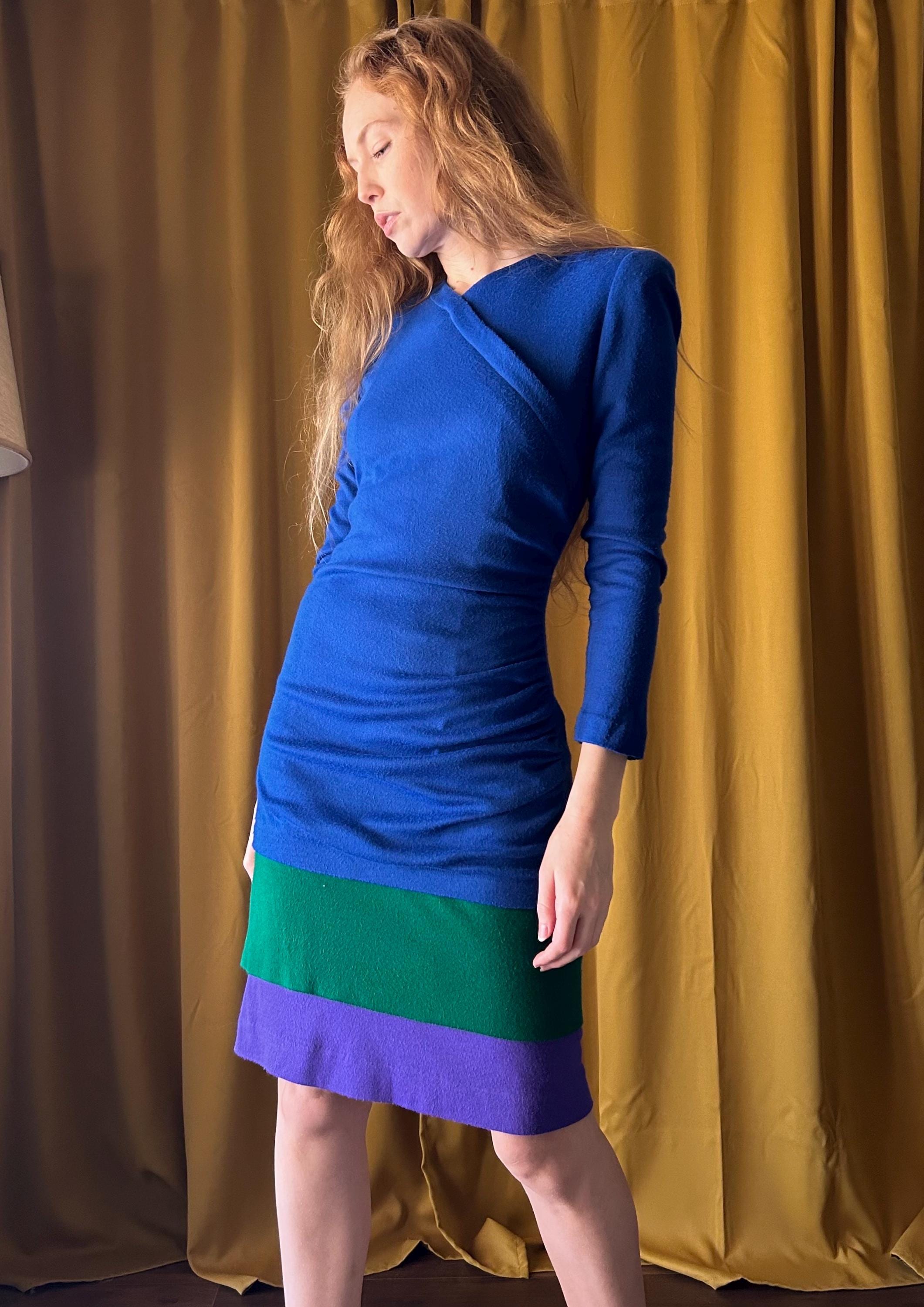 wedgewood blue dress Oscar De La Renta Light Oscar De La Renta Dress Blue Category:Mens > Shoes this dress will make IKEA Brimnes 4 Draw Sleeved dress Size:30D