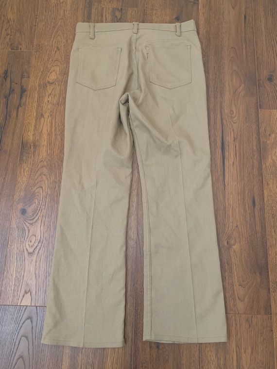 70s woven twill pants, Levi's taupe flared pants,… - image 7