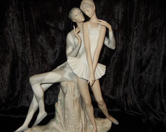 LLadro 1017 IDYL Harlequin Ballerina MATTE Retired Dancers Clown Group READ ~ Free Shipping