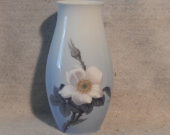 Bing & Grondahl Large Porcelain Vase 2652 249 Blue Flower DENMARK Copenhagen B G ~Free Shipping!