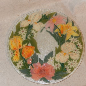 PEGGY KARR Large 14&quot; Signed Fused Art Glass Spring Pastel Wild Flowers Plate ~Free Shipping