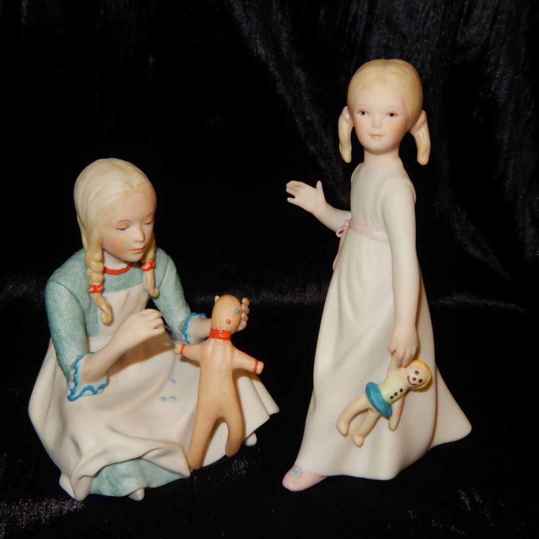 2 CYBIS Porcelain Girl Doll Figure WENDY Bisque ELIZABETH Ragdoll Peter ...