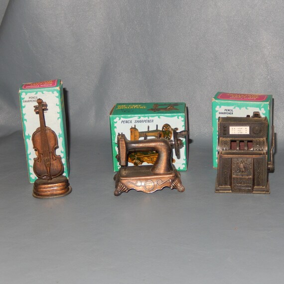 Golden Eagle\" Slot Machine Die-cast Pencil Sharpener COMBINE SHIPPING No Box