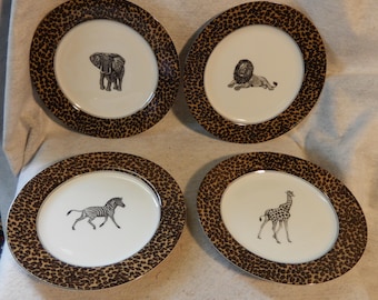 Set 4 FITZ FLOYD African SERENGETI Dinner Plates Zebra Lion Elephant Collectors Series ~ Free Shipping