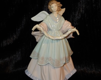 Lladro TREE TOPPER Christmas Angel Joyful Offering 6125 MINT Glossy Porcelain ~Free Shipping