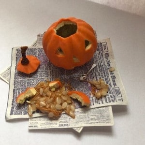 miniature jack o lantern