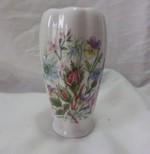 Vintage Aynsley Wild Tudor Small Vase Etsy