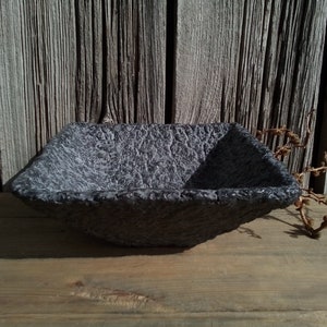 Paper mache bowl black grey textured decorative handmade square vessel modern minimalist statement piece sustainable eco friendly decor zdjęcie 7