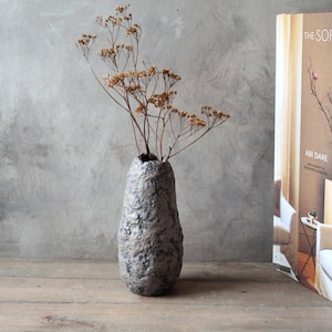 Handgjord papmachévas: Rustik Wabi Sabi-dekor bild 9