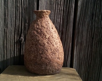 手作りの紙粘土の花瓶：素朴な侘び寂びのインテリア - Etsy 日本