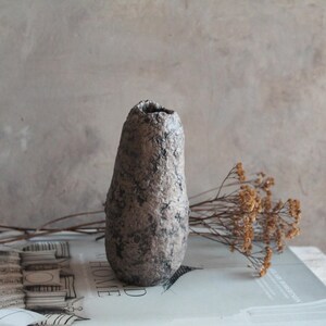 Handgjord papmachévas: Rustik Wabi Sabi-dekor bild 3
