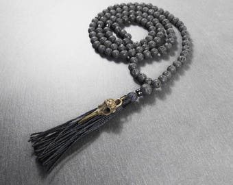 Raven Skull Mala Necklace, Black Mala Prayer, Prayer Beads, Tassel Necklace, Skull Necklace, Bird Necklace, Wicca, Wiccan Jewelry, Yoga