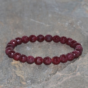 Faceted Ruby Beaded Bracelet, 6.5mm - 7mm Faceted Ruby, Grade AAA, Natural Gemstone Bracelet Gift Stack Unisex Bracelet Red/Purple Ruby