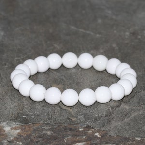 White Agate Beaded Bracelet, Grade AAA 8mm Beads, Handmade Natural White Agate Bracelet, Gemstone Bracelet, Unisex Bracelet, Gift Bracelet