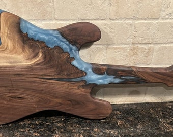 Guitar Shaped Charcuterie Board with Black Walnut & Laguna Blue Epoxy Resin, Epoxy Wooden Cutting Board, Epoxy Art, Unique Guitar shape