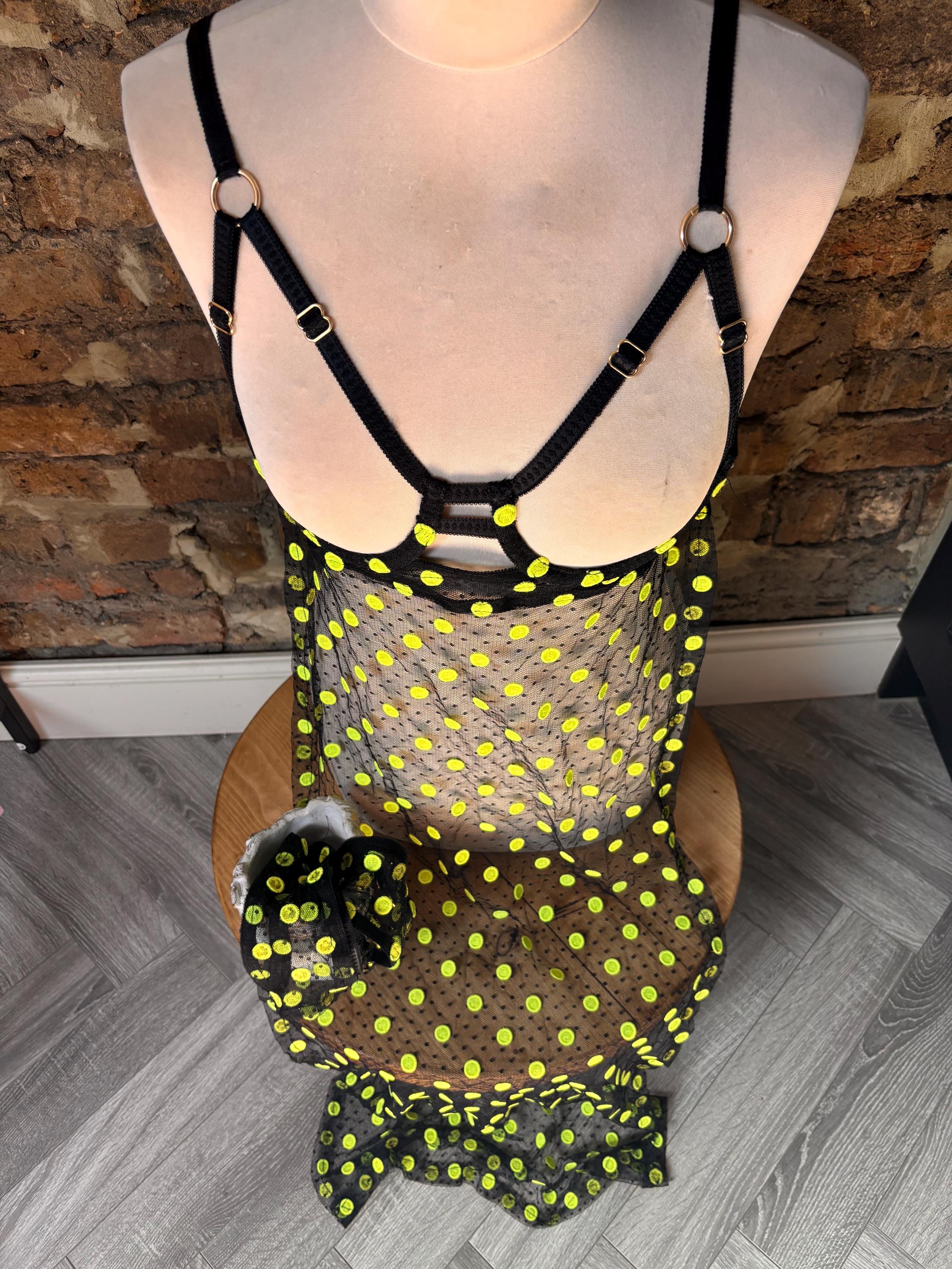 Lysa Harness