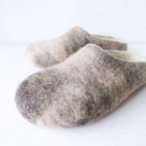 Women or Men felted wool slippers in beige and brown colour, wool clogs, 100% natural eco friendly slippers, merino wool, felted house shoes image 4