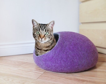 Wool Felted Cat Cave in Purple, Wool Cozy Cat Bed, 100% natural eco friendly pet house, Cat Lover Gift for Cat lady, Wool Cozy Cat House