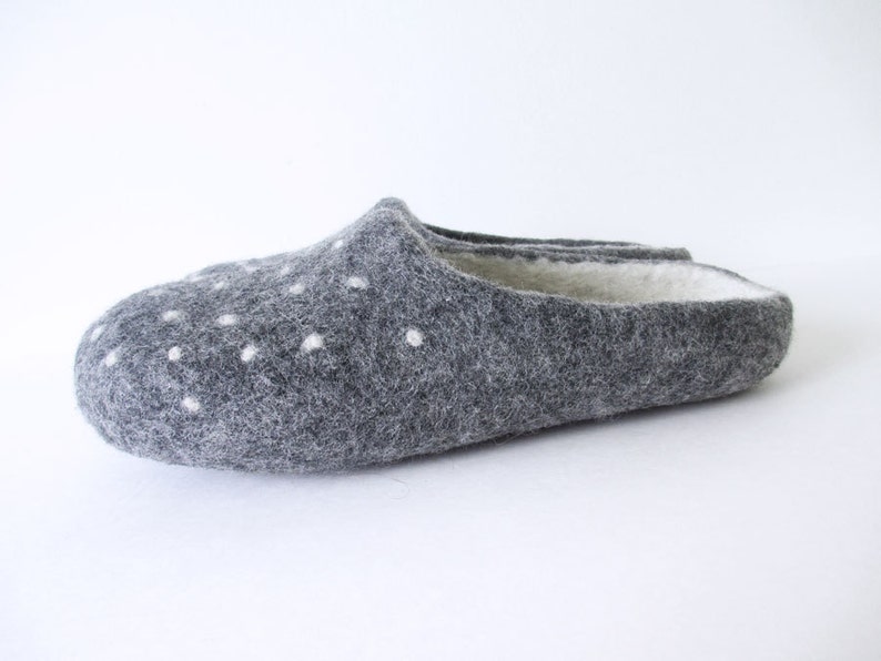 Wool Felted Slippers Women & Men • Polka dot Slippers • Cute Slippers • Unisex image 4