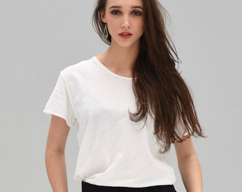 Unisex Elegant and casual look t-shirt E-NIGM@ white