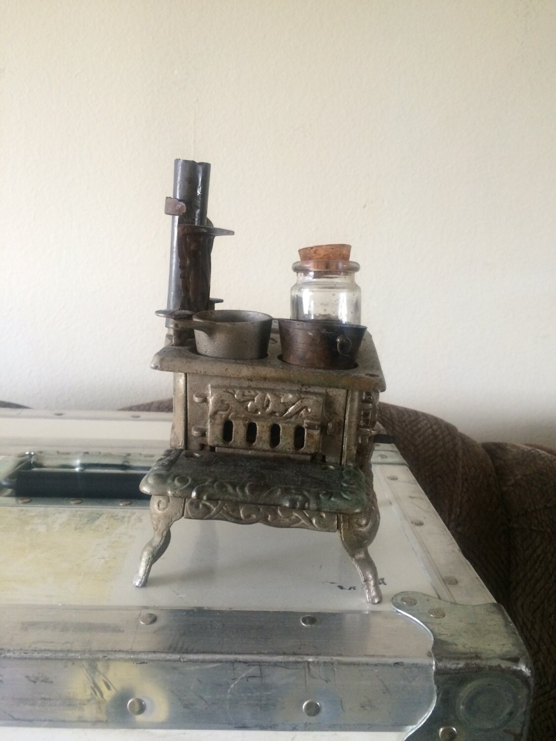 Vintage cast iron miniature stove with pots. Etsy