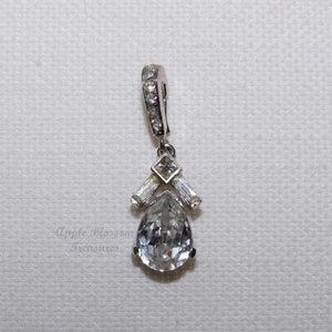 Vintage Estate Trifari Silver Tone Pear Shape Rhinestone Pendant w/Pave & Baguette Accents