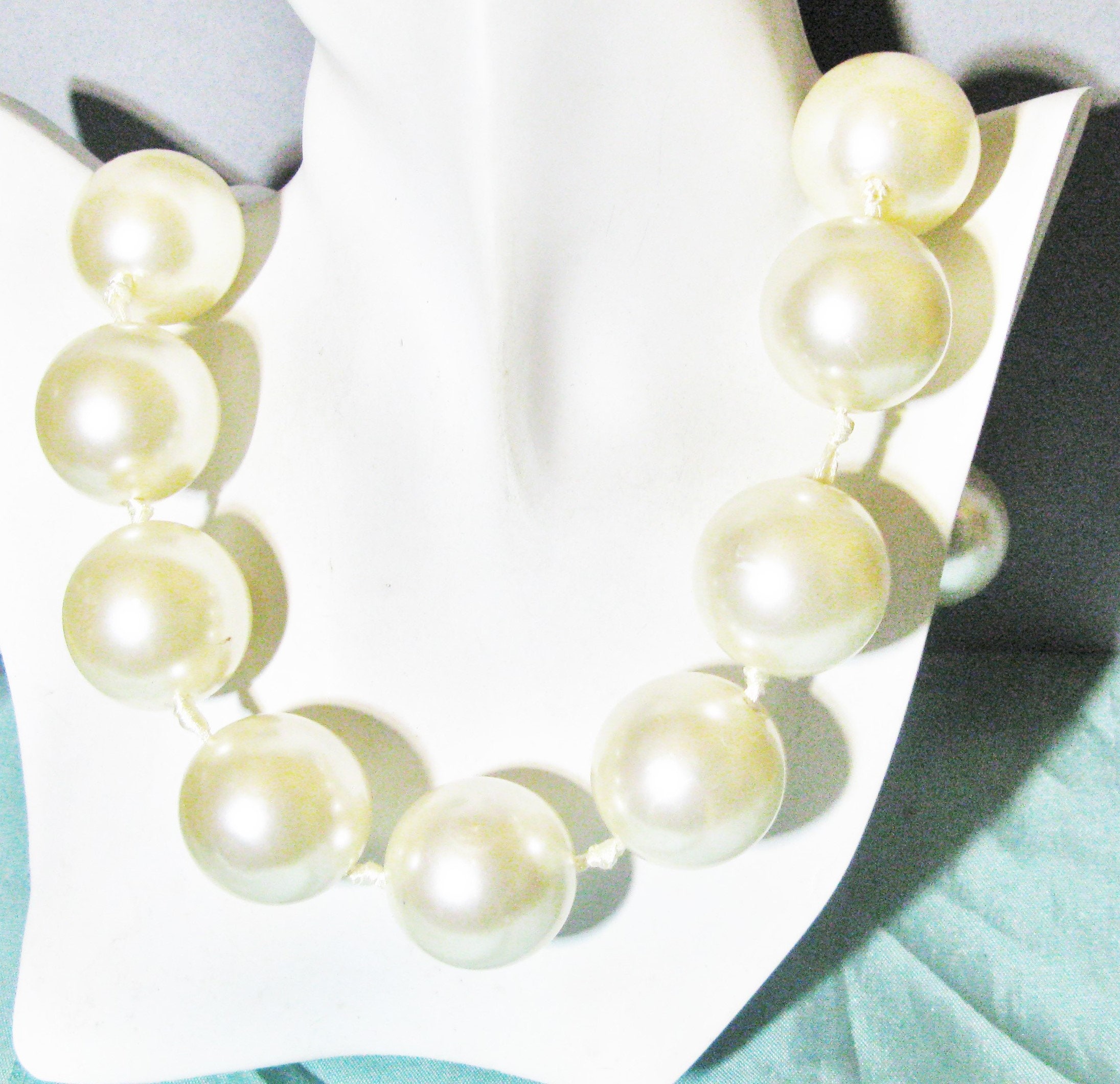 Large faux pearl gray - Gem