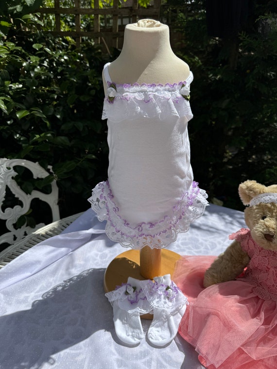 Spanish style frilly vest set