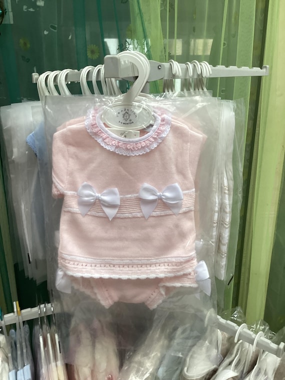 Spanish style  bow outfit