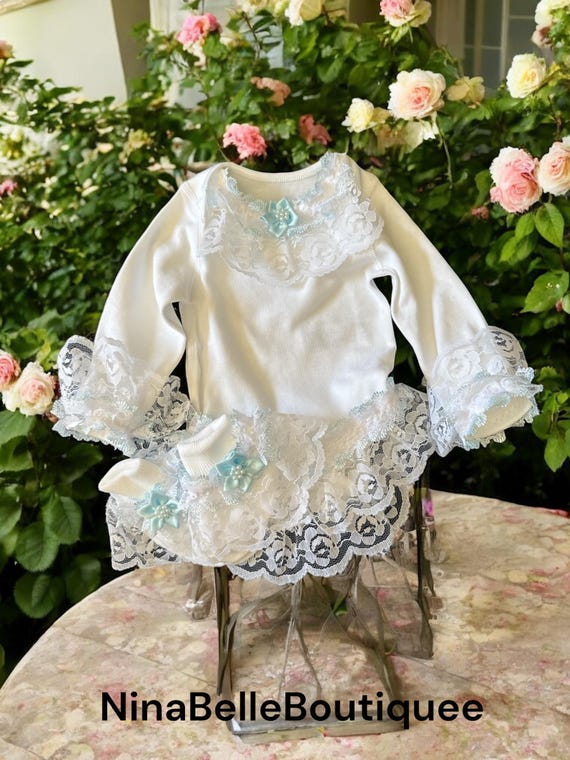 Lace Vest and Socks Set: Spanish Style, Blue Satin Flowers