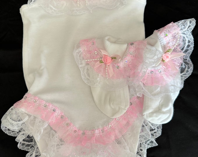Spanish style  frilly vest set