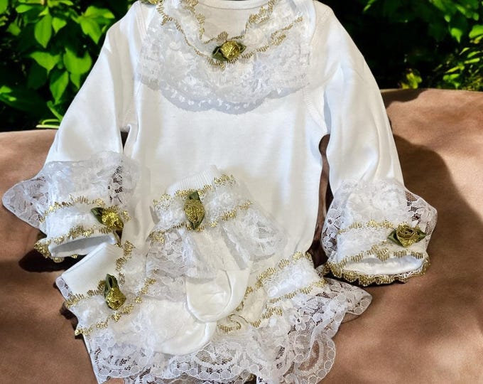Spanish style frilly  vest set  0-3 months