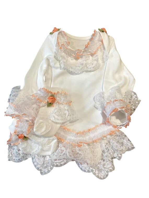 Spanish style frilly  vest set  0-3 months