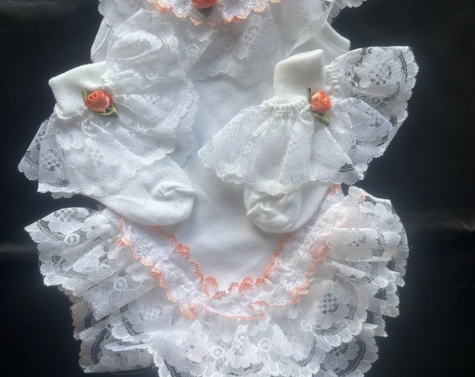 Spanish style frilly vest set