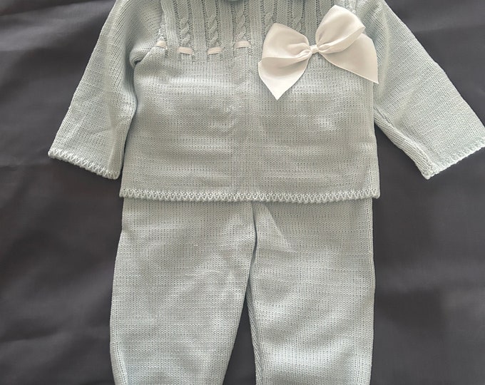 Spanish style outfit blue